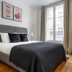 Rent 3 bedroom apartment of 107 m² in Champs-Elysées, Madeleine, Triangle d’or