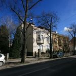 Rent 1 bedroom apartment of 65 m² in Srebrnjak