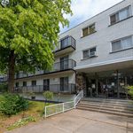 Rent 2 bedroom apartment in Saint-Leonard