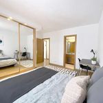 Rent a room of 148 m² in Madrid