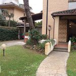 Rent 5 bedroom house of 250 m² in Fiumicino