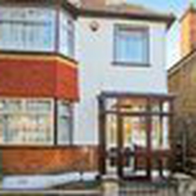 5 Bed, Semi-Detached HouseTo Rent Herne Hill