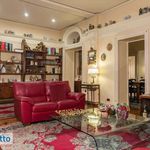 Rent 4 bedroom apartment of 136 m² in Roma