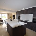Rent 2 bedroom apartment of 140 m² in Estepona