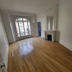 Appartement de 254 m² avec 7 chambre(s) en location à Paris