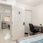Rent 2 bedroom apartment in Orlando