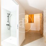 Rent 1 bedroom apartment of 94 m² in Barcelona