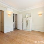 Appartement de 179 m² avec 3 chambre(s) en location à Paris
