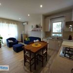 Rent 3 bedroom apartment of 70 m² in Valenzano