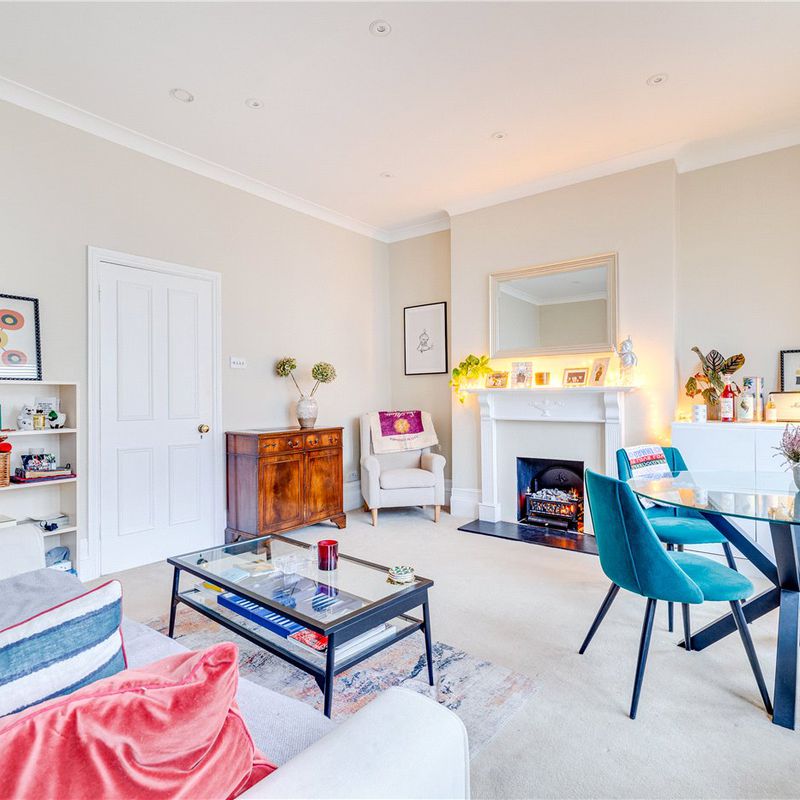 apartment for rent at Munster Road, London, SW6, England Fulham