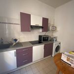 Rent 1 bedroom apartment of 31 m² in Aix-en-Provence