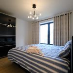 Huur 3 slaapkamer appartement in Uccle