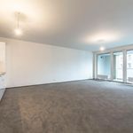 Rent 4 bedroom apartment of 113 m² in Praha
