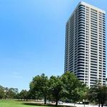 Rent 3 bedroom apartment of 193 m² in Houston