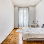Camera di 180 m² a Milano