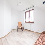 Rent 4 bedroom apartment of 100 m² in Bielsko-biała