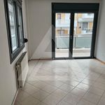 Rent 4 bedroom apartment of 140 m² in Thessaloniki