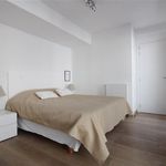 Rent 2 bedroom apartment of 86 m² in Ixelles