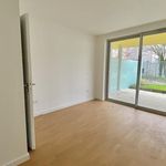 Rent 3 bedroom apartment of 61 m² in Suresnes