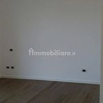 Affitto 3 camera appartamento di 116 m² in Salerno