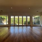 Rent 5 bedroom house in Camberwell