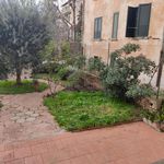 Rent 4 bedroom house in Florence