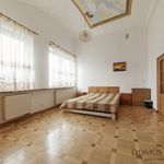 Wynajmij 9 sypialnię dom z 370 m² w Warszawa