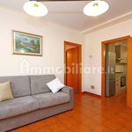 Affitto 3 camera appartamento di 75 m² in Rosignano Marittimo
