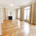 Appartement de 209 m² avec 4 chambre(s) en location à Paris