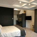 Rent 1 bedroom apartment in Sandton