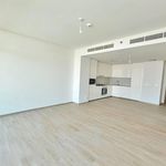 Rent 2 bedroom apartment of 102 m² in Dubai