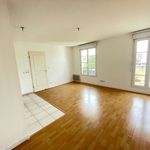 Rent 3 bedroom apartment of 55 m² in Orléans