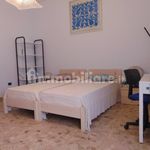 Rent 5 bedroom apartment of 150 m² in Verona