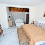 3 bedroom apartment of 160 m² in Estepona