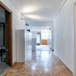 Rent a room of 194 m² in València