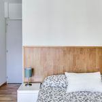 Rent 8 bedroom apartment in Barcelona