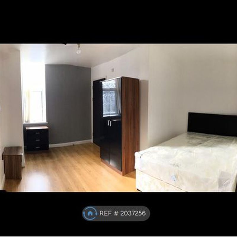 Room to rent in Chepstow Road, Newport NP19