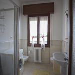 Rent 5 bedroom house of 100 m² in San Felice del Benaco
