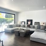 Rent 5 bedroom house of 430 m² in Málaga