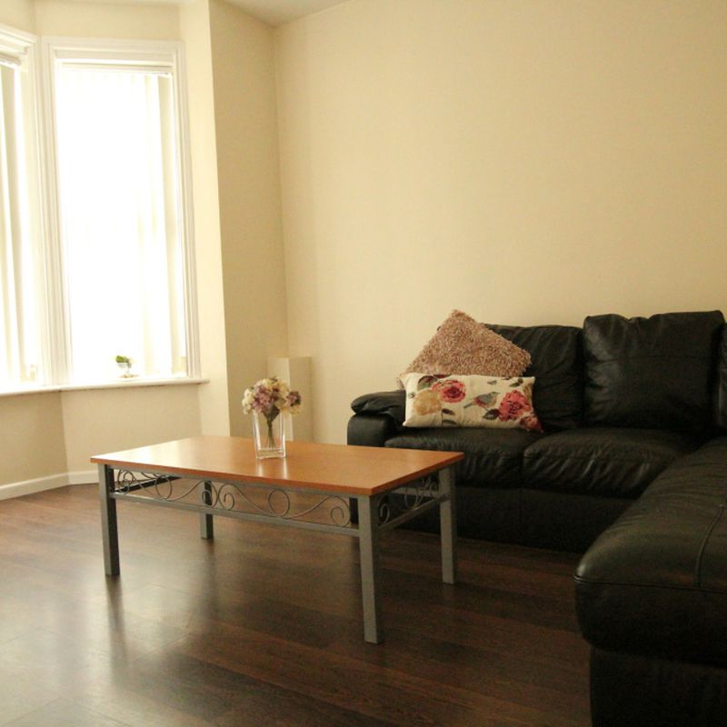 Room in a 7 Bedroom Apartment, Ossory St, Manchester M14 4BX
