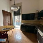 Affitto 6 camera appartamento di 190 m² in Catania