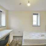 Rent 6 bedroom apartment of 74 m² in Bristol