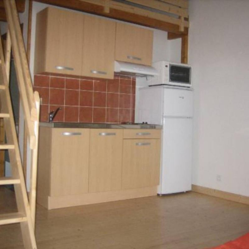 Location appartement 1 pièce 19 m² La Balme-de-Sillingy (74330)