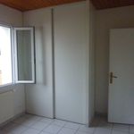Rent 4 bedroom house of 76 m² in Challans