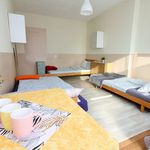 Wynajmij 8 sypialnię apartament z 180 m² w Ząbki