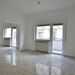 Rent 5 bedroom apartment of 135 m² in Bari
