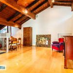 Rent 6 bedroom apartment of 309 m² in Bologna