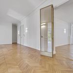 Appartement de 340 m² avec 4 chambre(s) en location à Champs-Elysées, Madeleine, Triangle d’or