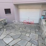 Rent 4 bedroom house of 200 m² in Pylaia