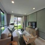 Rent 4 bedroom apartment of 196 m² in Hua Mak